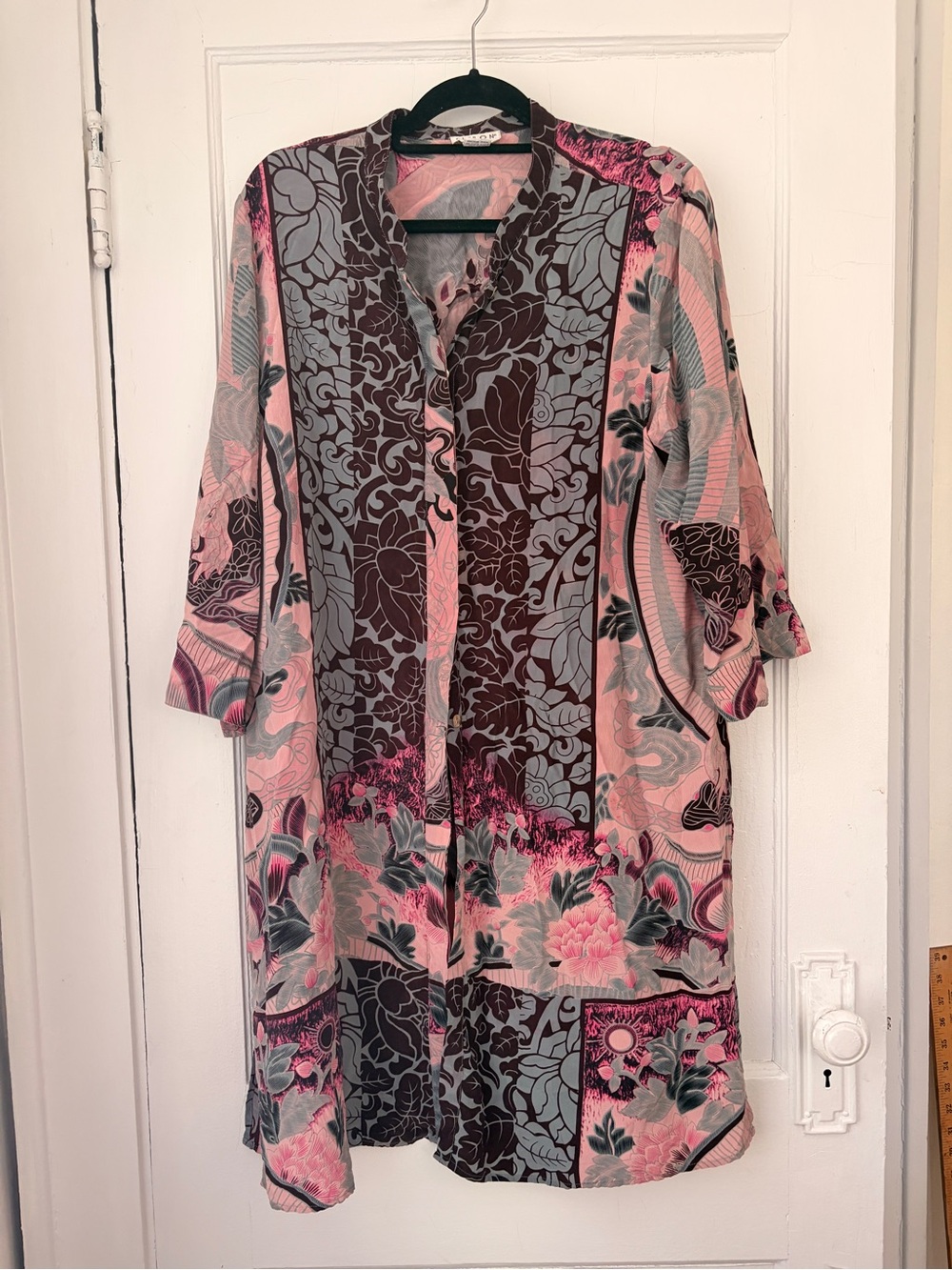 Citron 100% Silk Pink Buddha Kimono